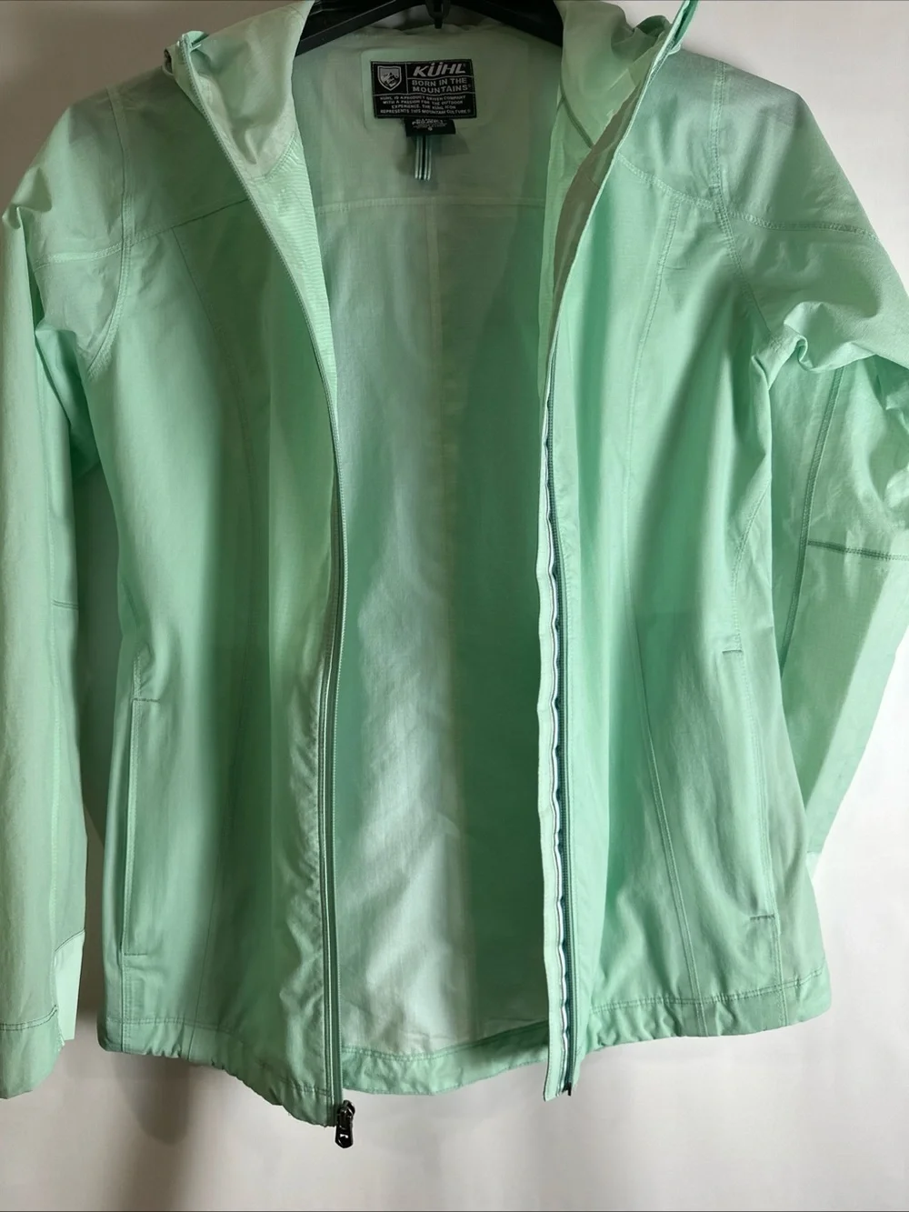 Kuhl Women’s Mint Green Lightweight Hooded Jacket - Picture 9 of 12